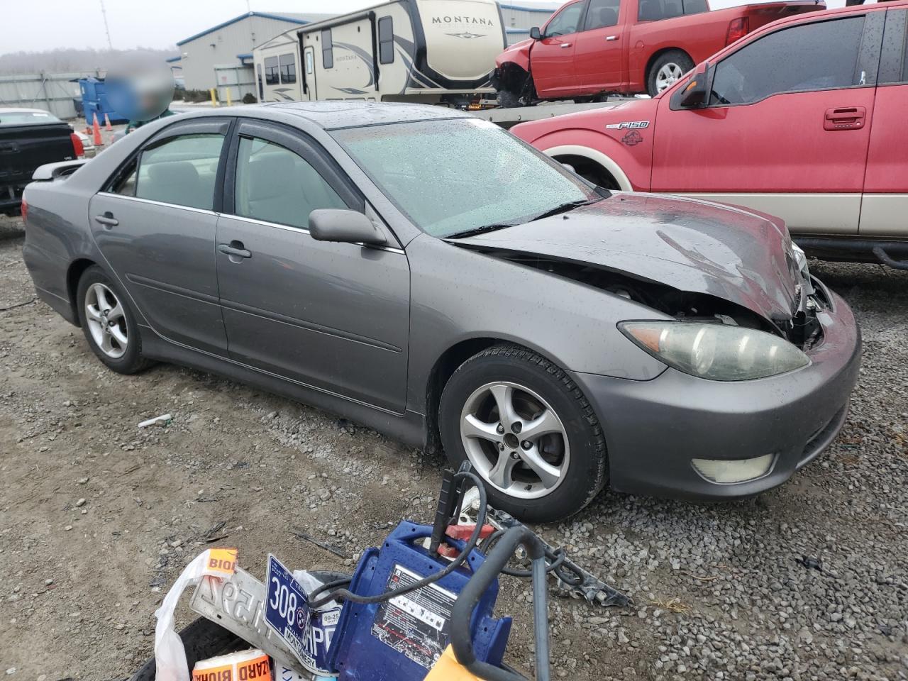 2005 Toyota Camry - Image 4