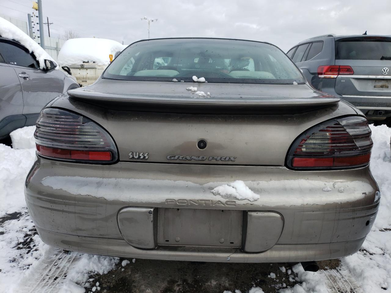 2002 Pontiac Grand Prix - Image 6