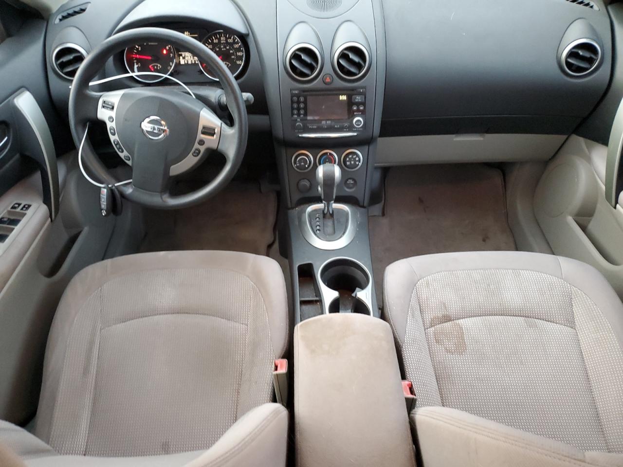 2011 Nissan Rogue - Image 8