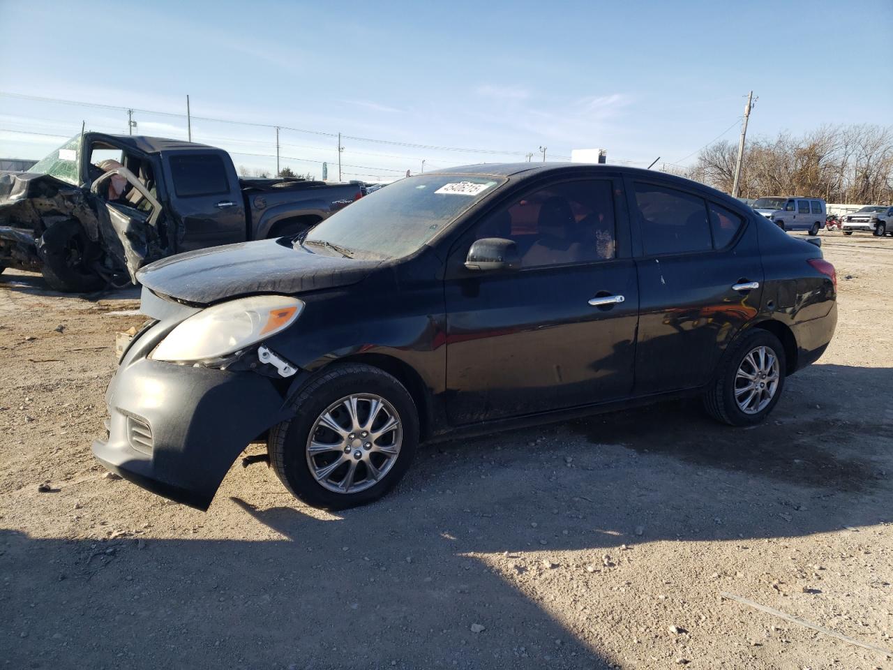 2013 Nissan Versa - Image 1