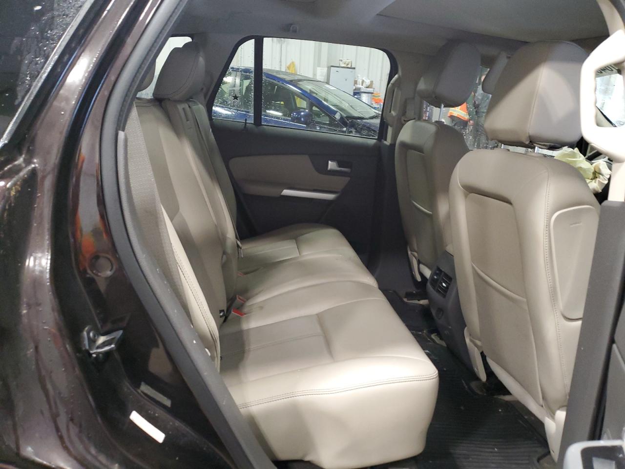 2013 Ford Edge - Image 11