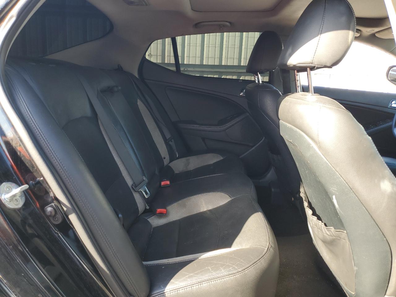 2013 Kia Optima - Image 10