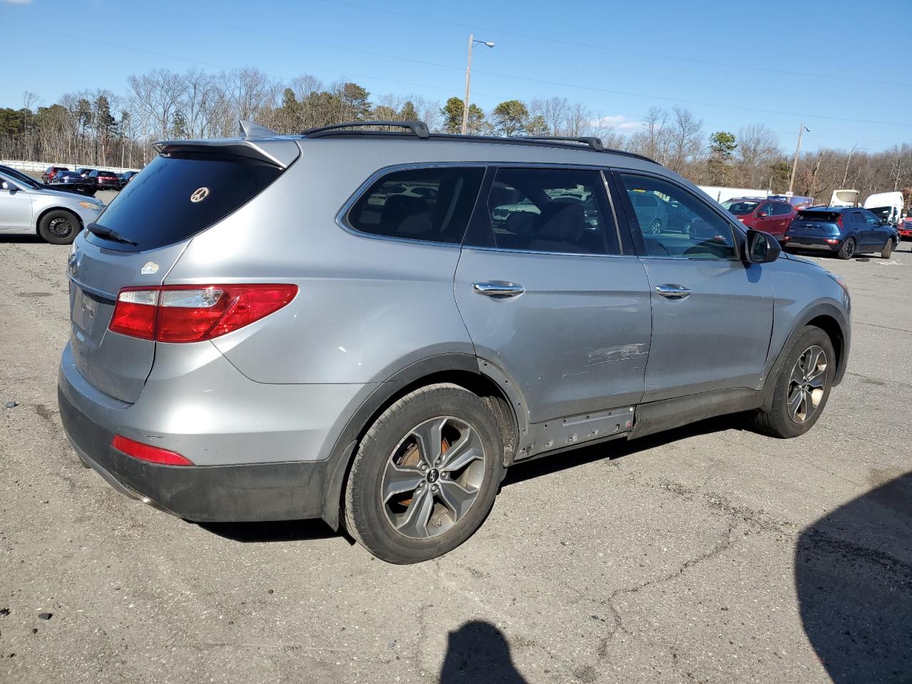 2014 Hyundai Santa Fe - Image 3