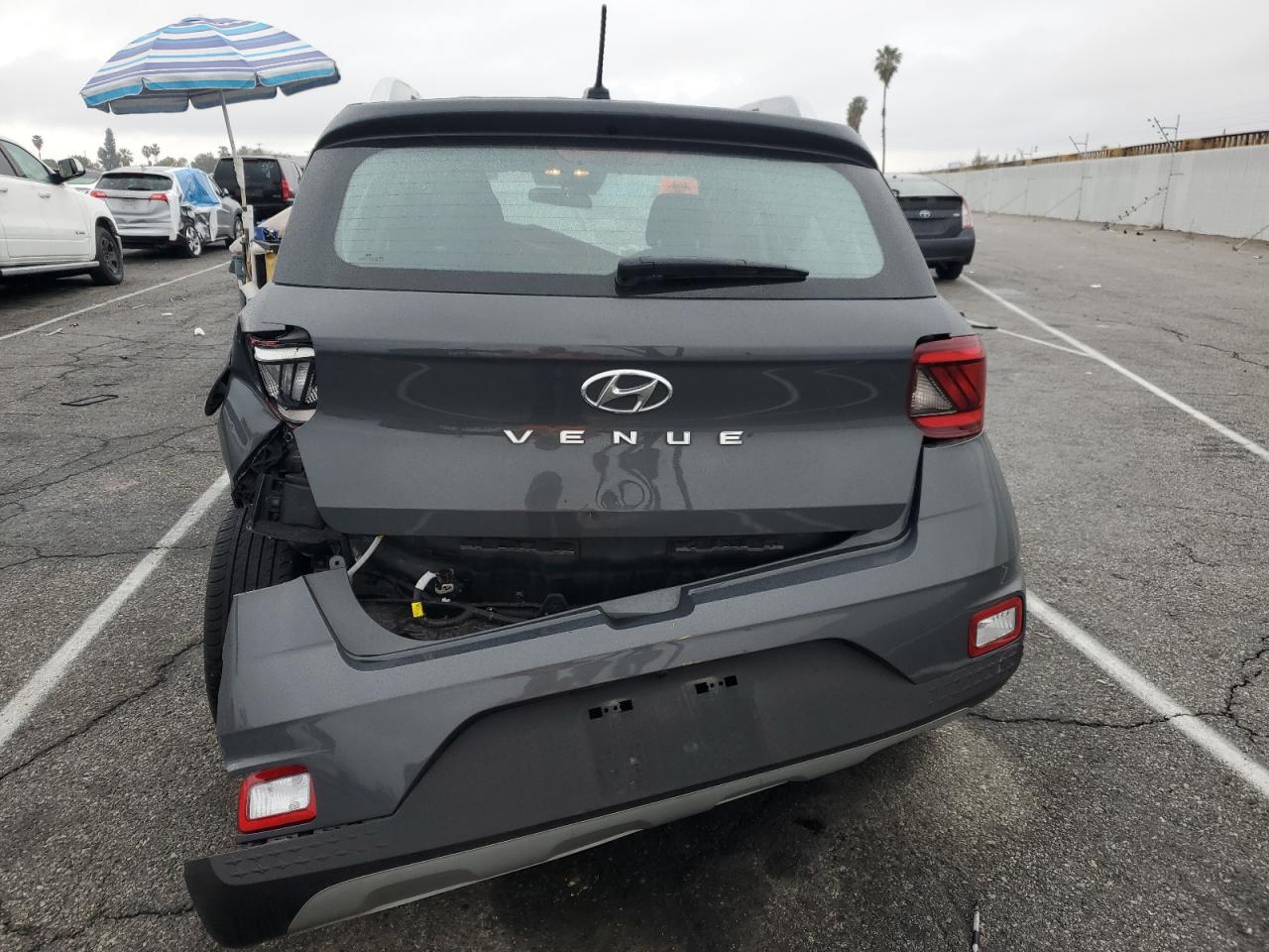 2023 Hyundai Venue - Image 6