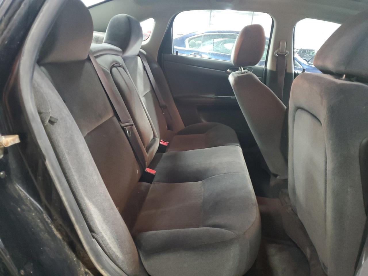 2015 Chevrolet Impala - Image 11
