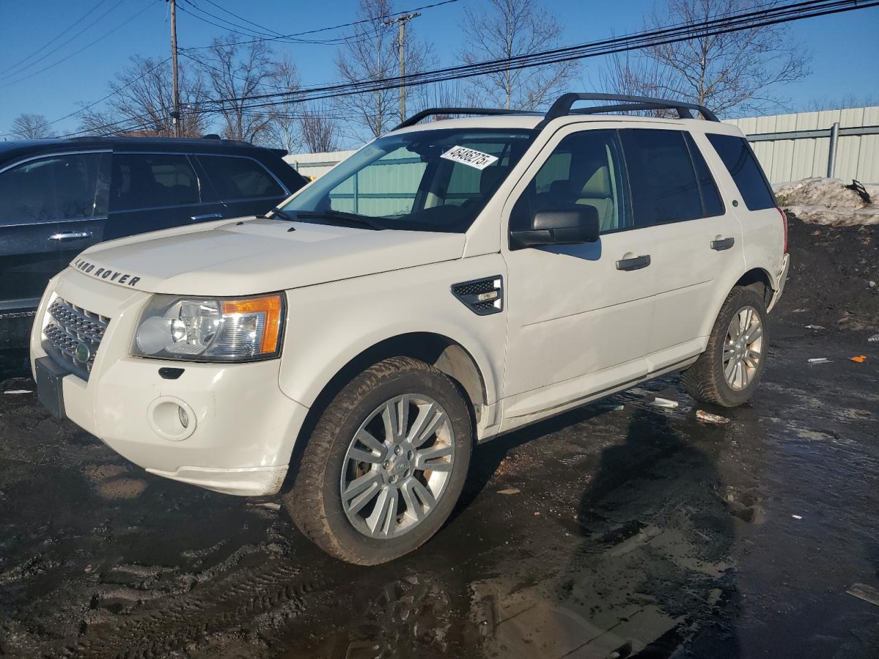 2010 Land Rover LR2 - Image 1