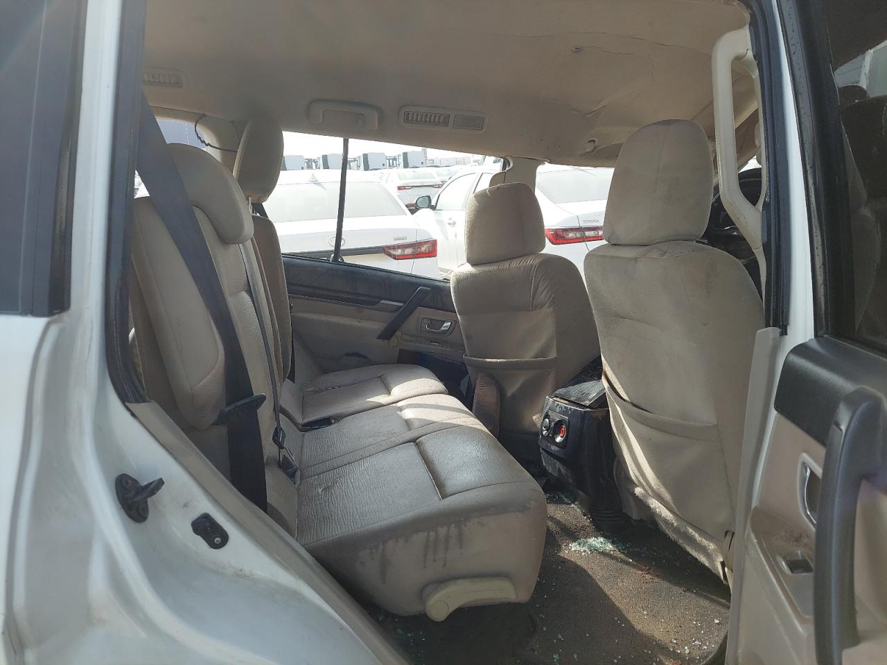 JMYLRV95WBJ703852 - 2011 Mitsubishi Pajero - #44287995