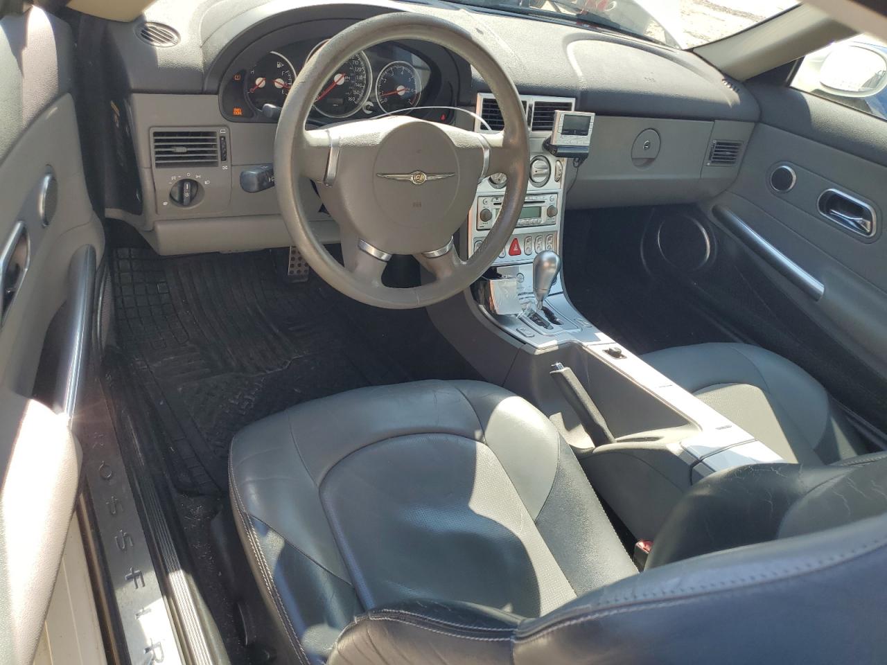 2004 Chrysler Crossfire - Image 8
