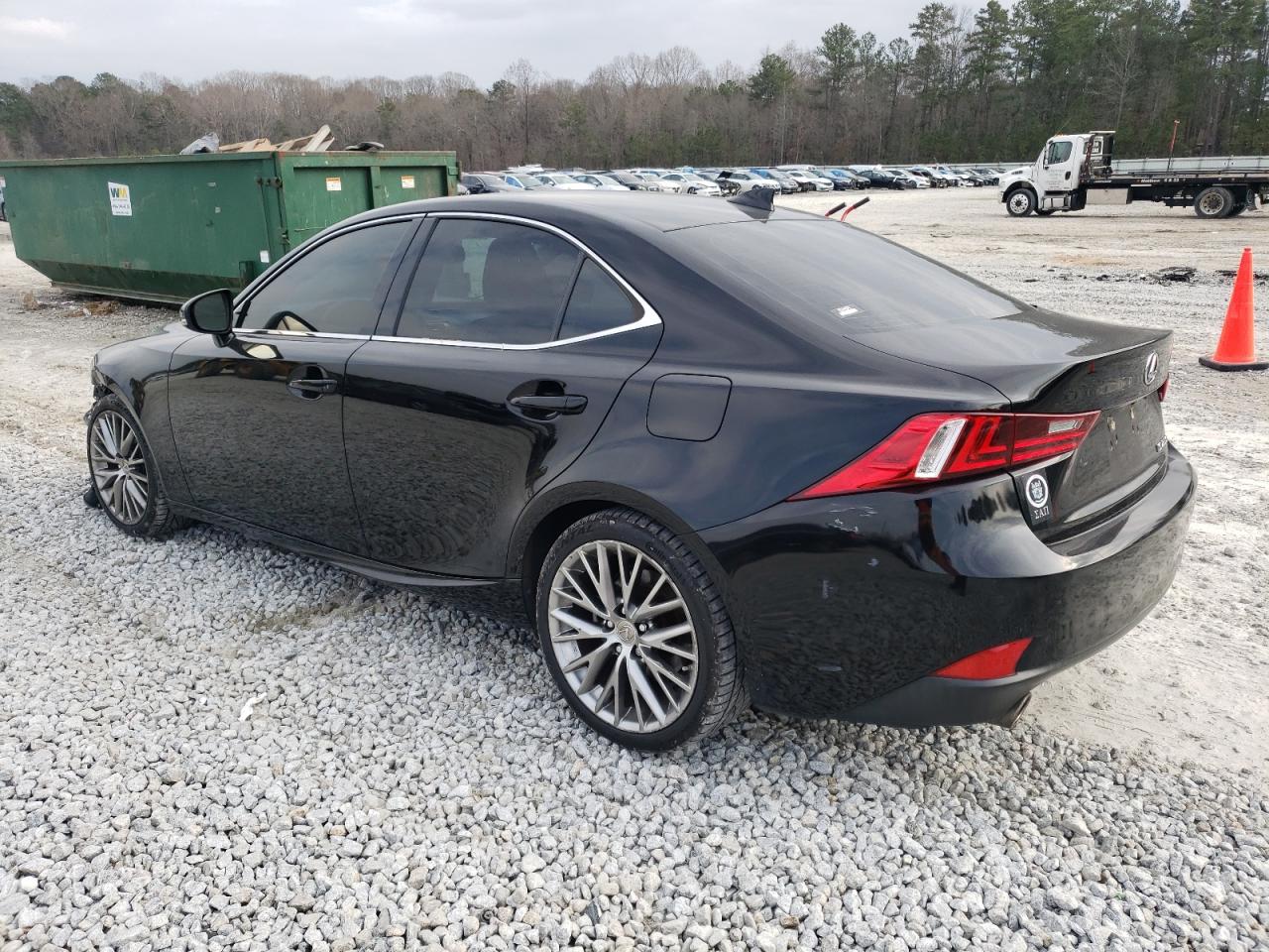 2015 Lexus IS - Image 2