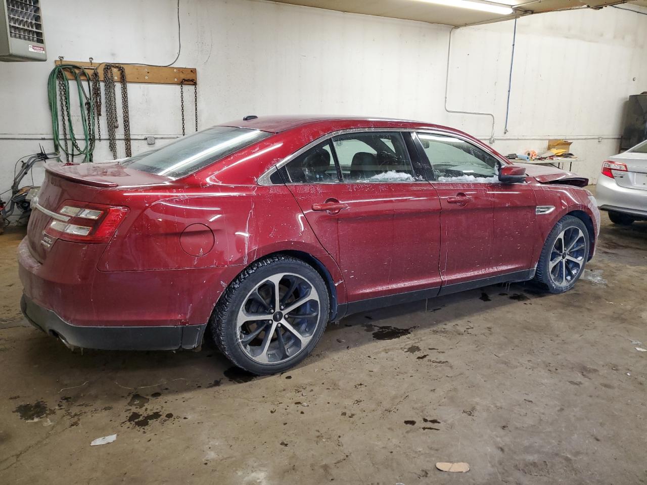 2015 Ford Taurus - Image 3