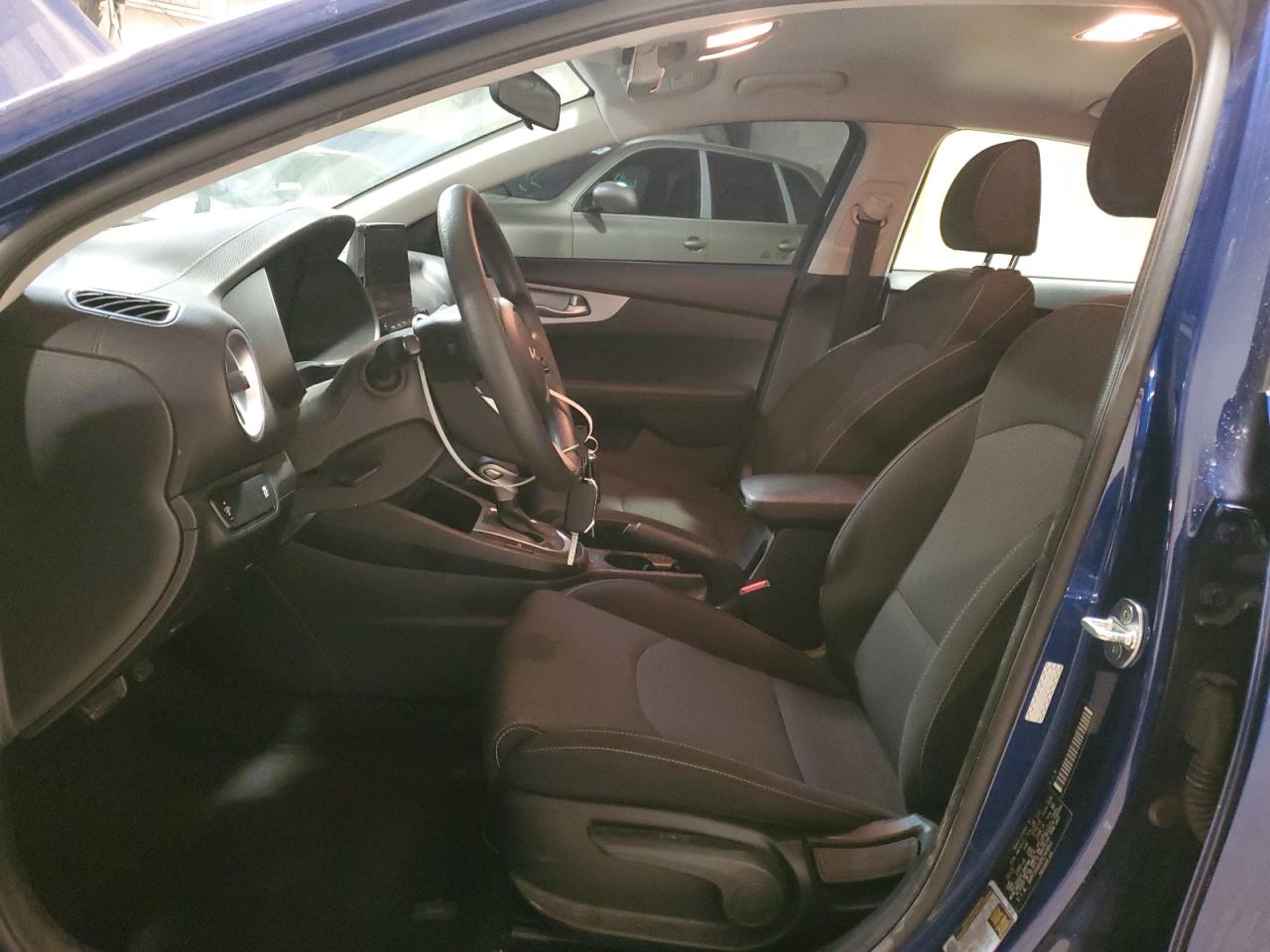 2023 Kia Forte - Image 7
