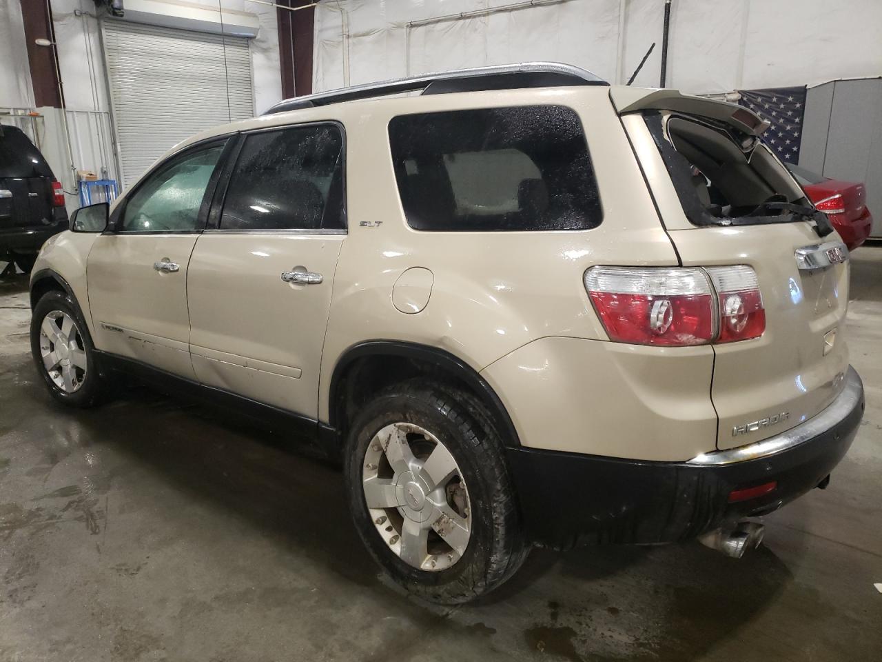 2008 GMC Acadia - Image 2