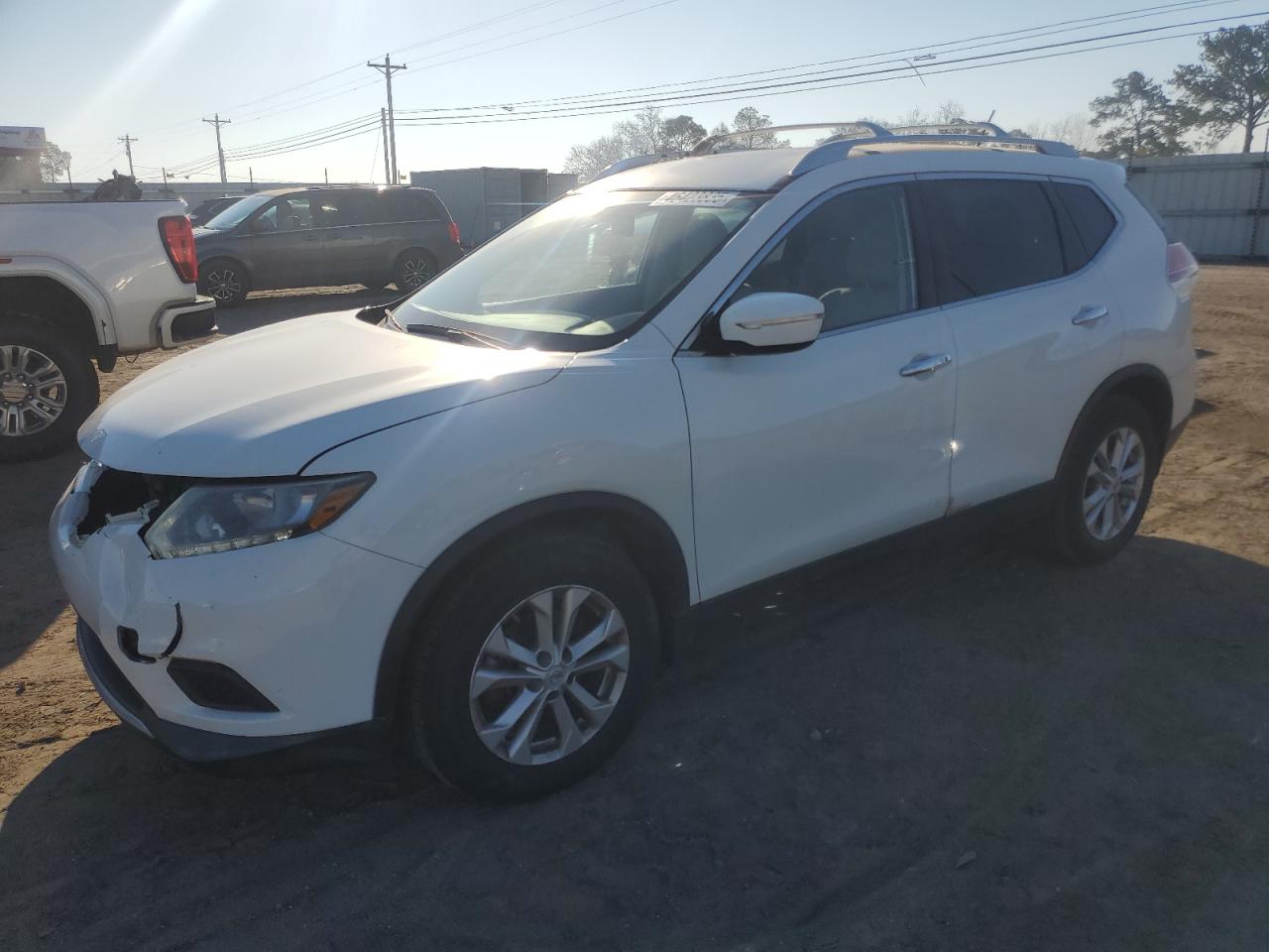 2015 Nissan Rogue - Image 1