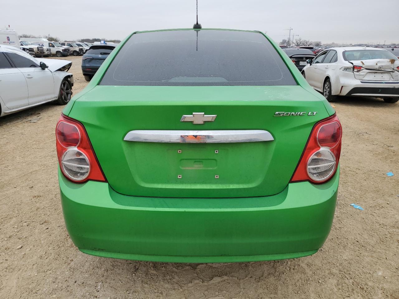 2015 Chevrolet Sonic - Image 6