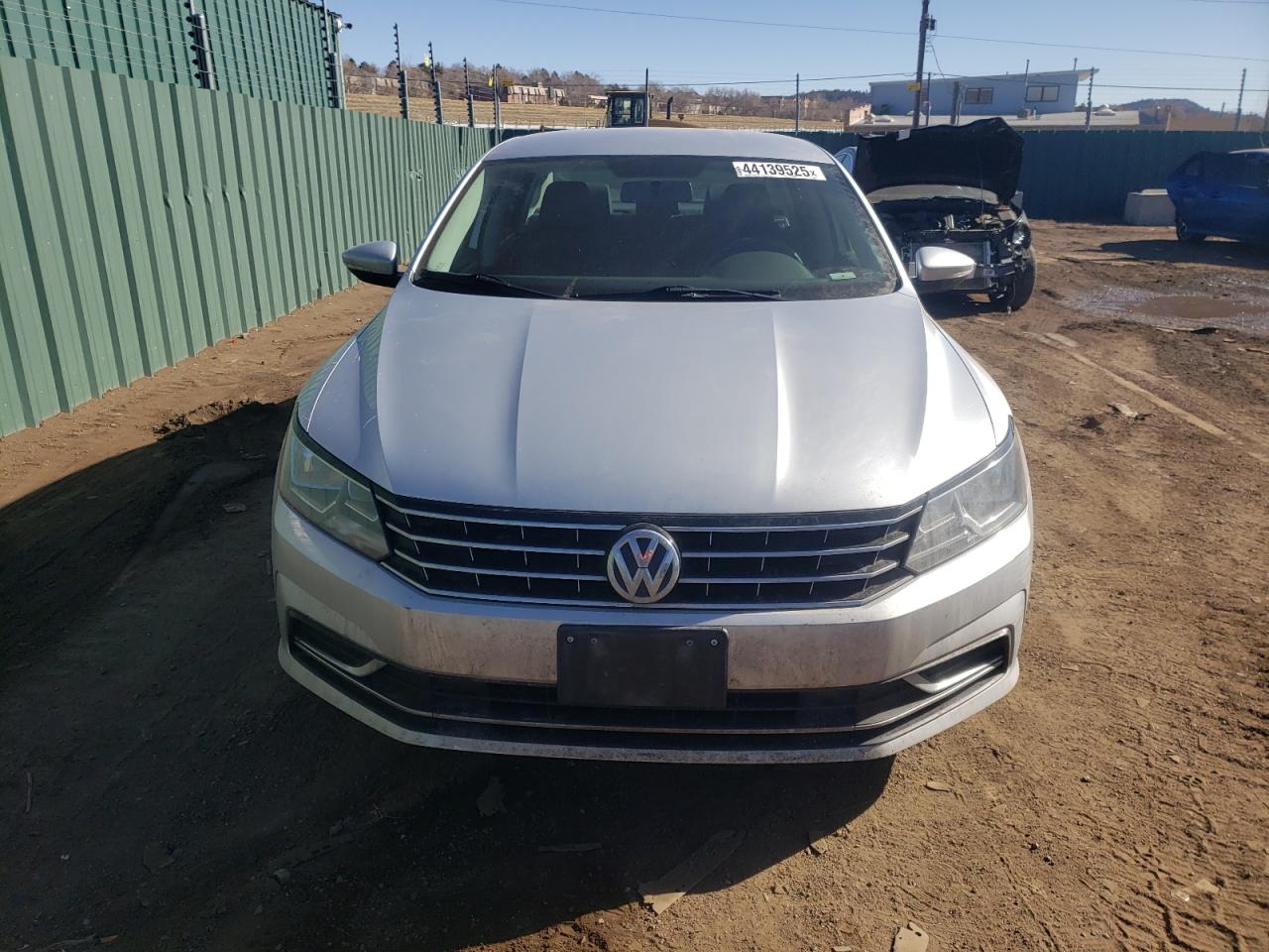 2016 Volkswagen Passat - Image 5
