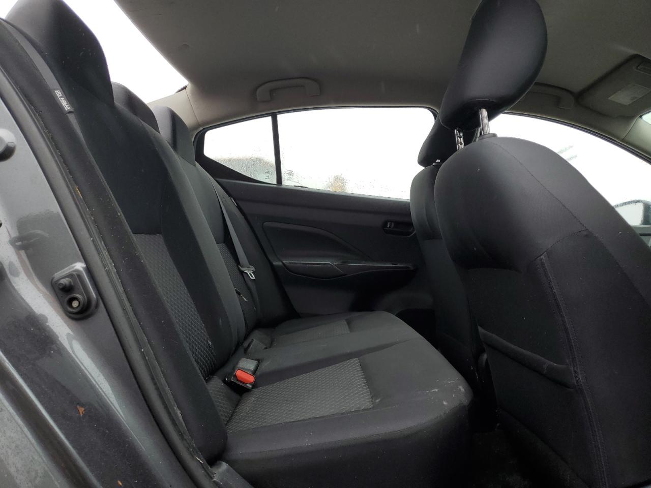 2020 Nissan Versa - Image 10