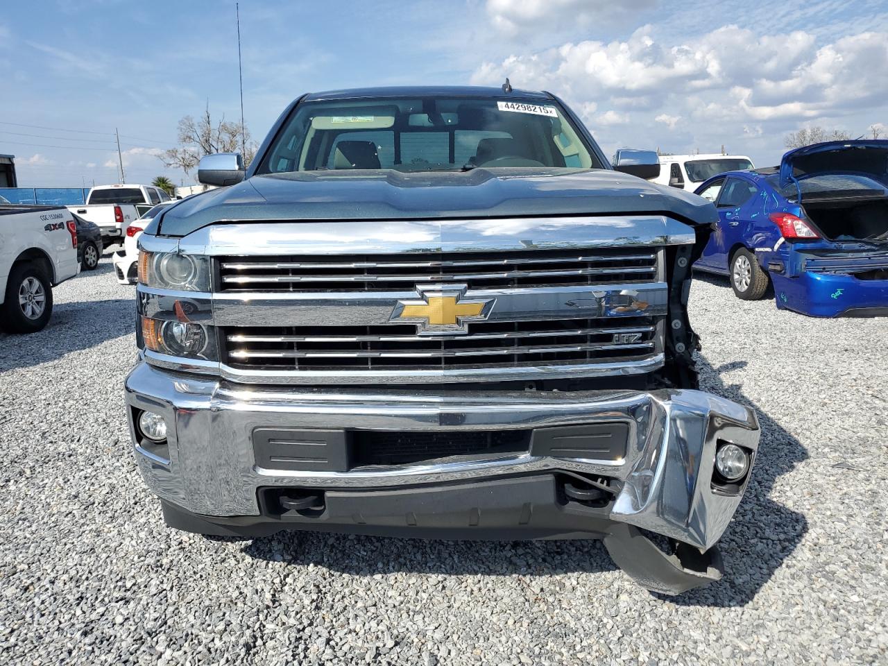 2015 Chevrolet Silverado - Image 5