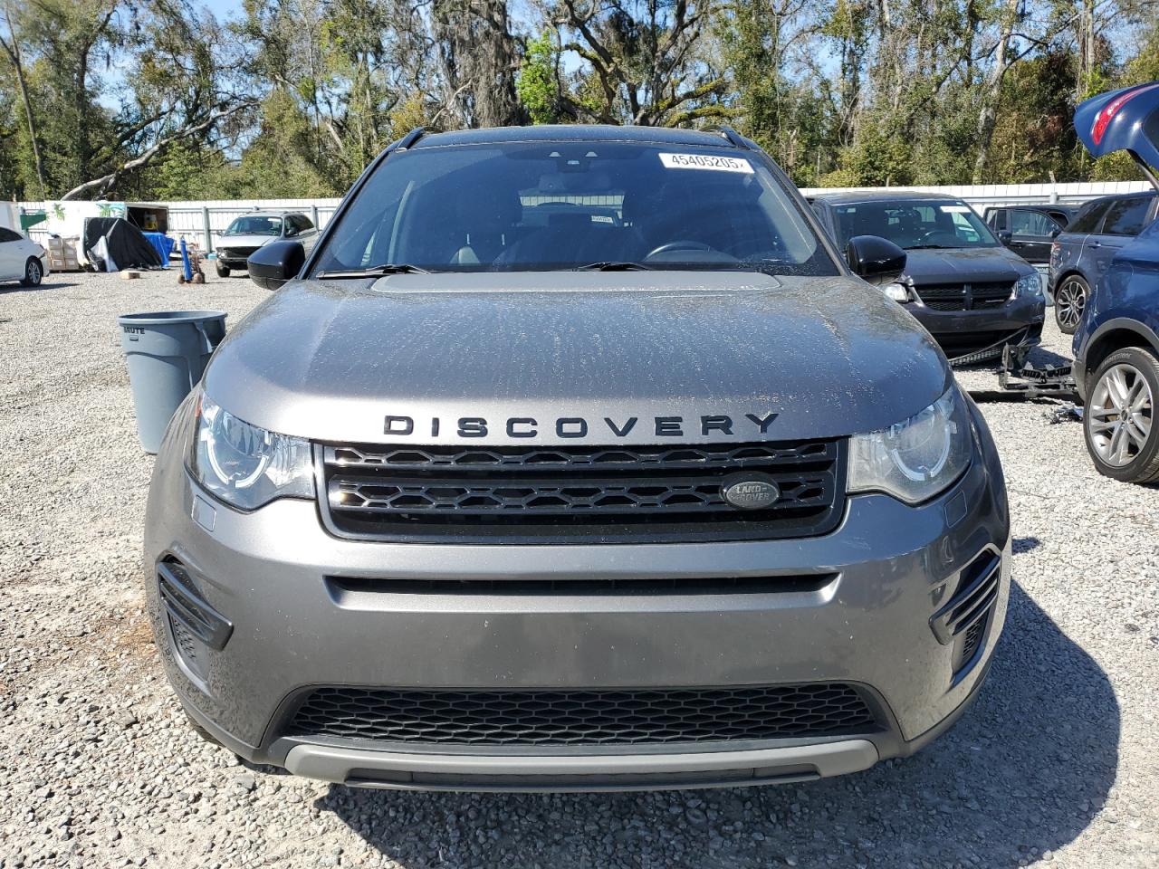 2018 Land Rover Discovery - Image 5