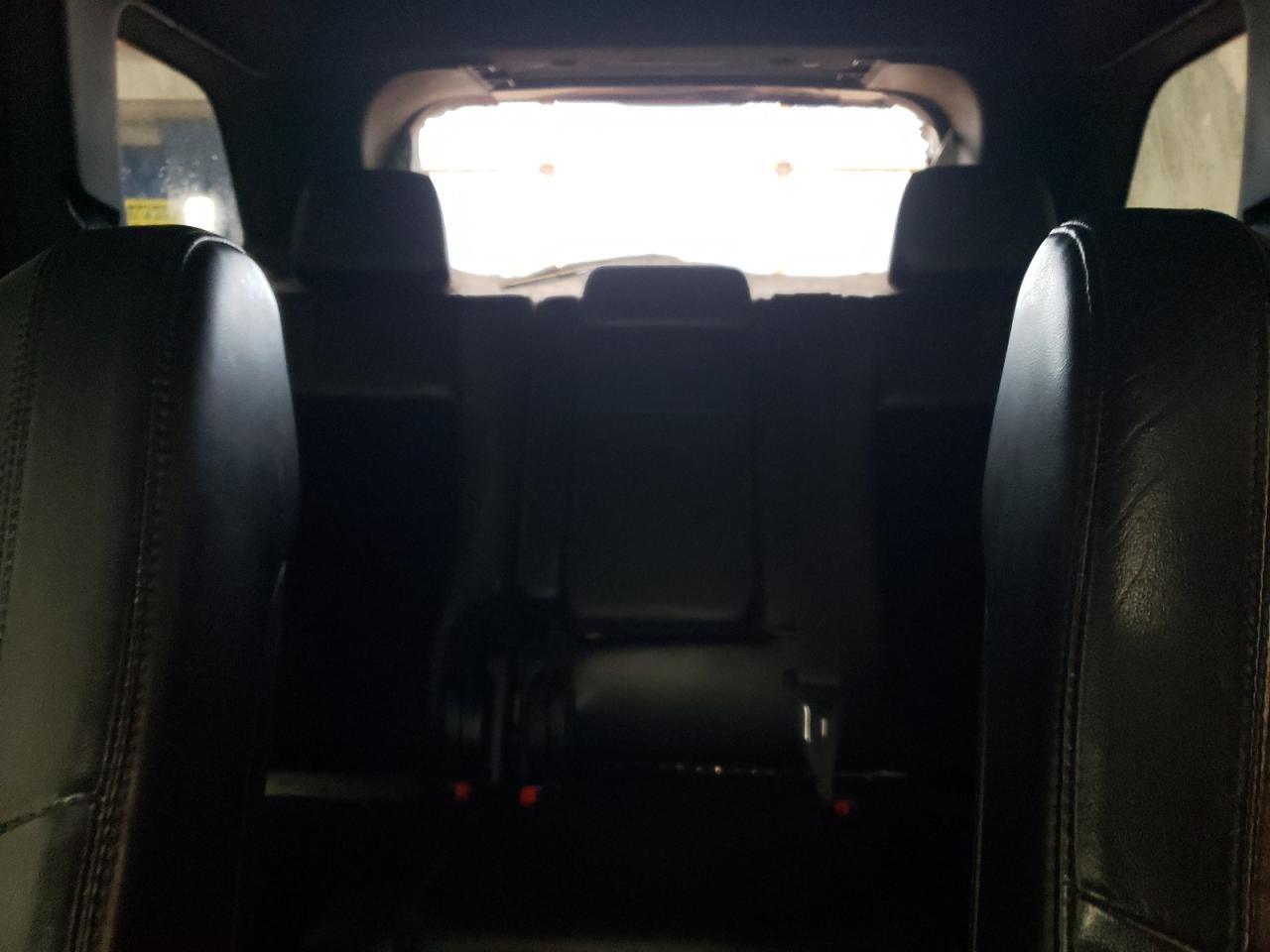 2017 Jeep Grand Cherokee - Image 10