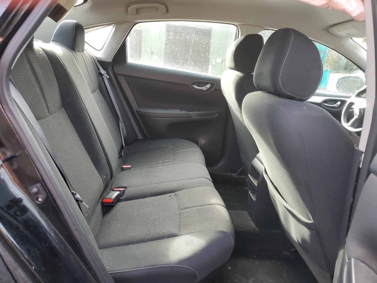 2018 Nissan Sentra - Image 10