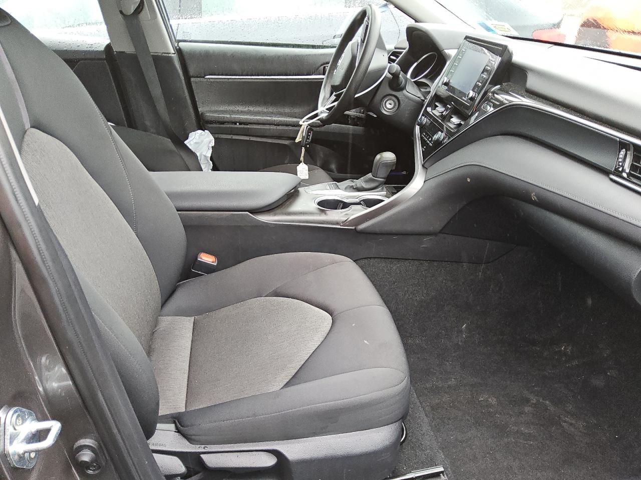 2024 Toyota Camry - Image 7
