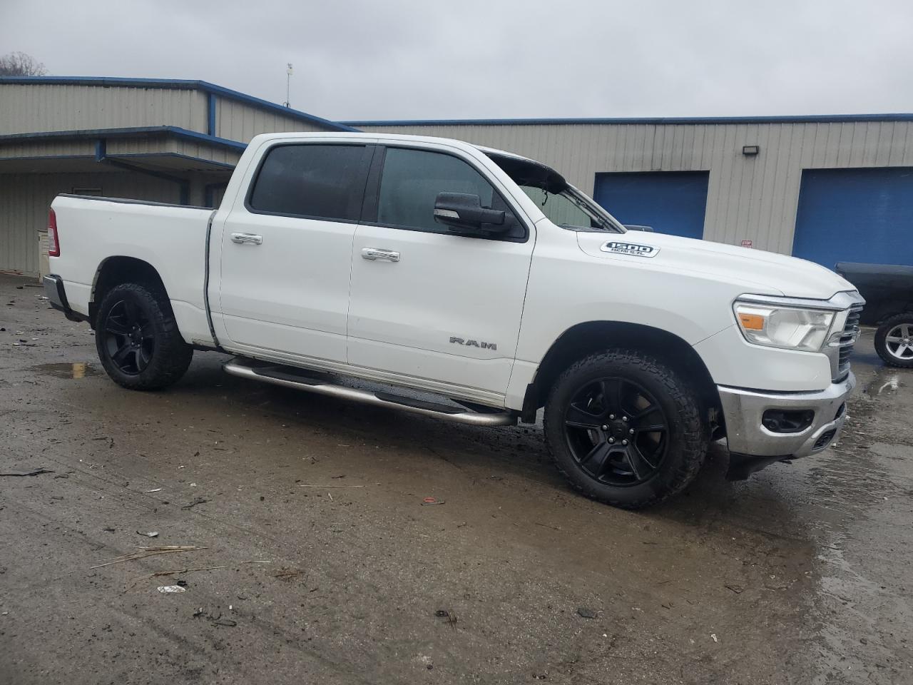 2019 RAM 1500 - Image 4