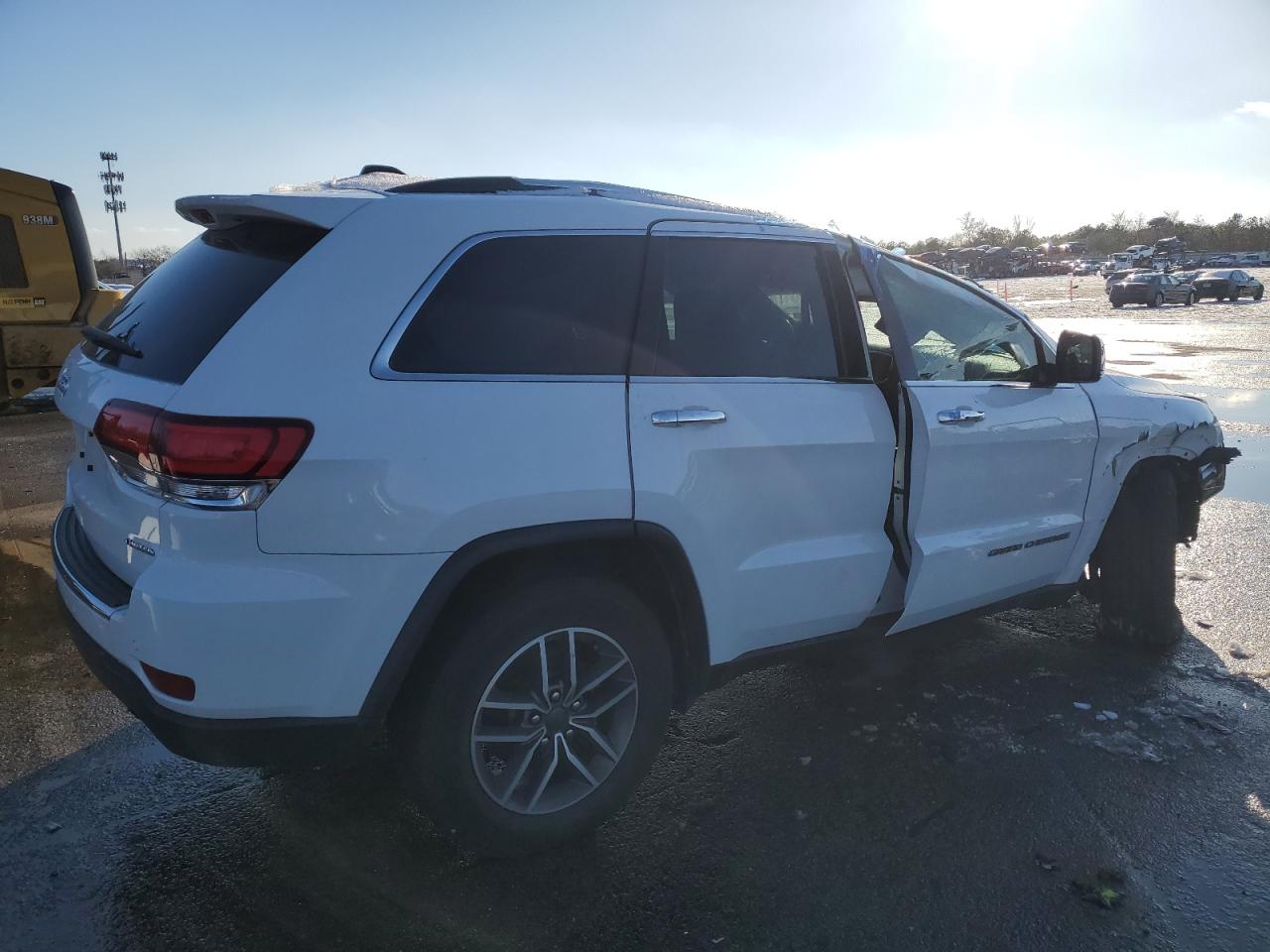 2020 Jeep Grand Cherokee - Image 3