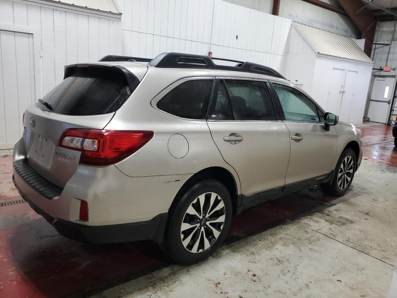 2015 Subaru Outback - Image 3
