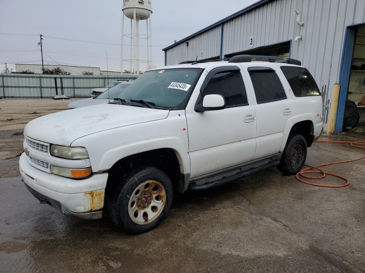 2005 Chevrolet Tahoe - Image 1