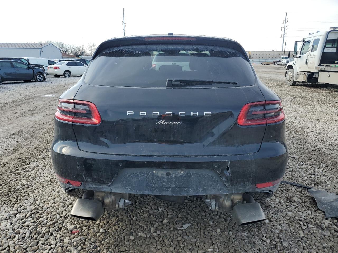 2017 Porsche Macan - Image 6