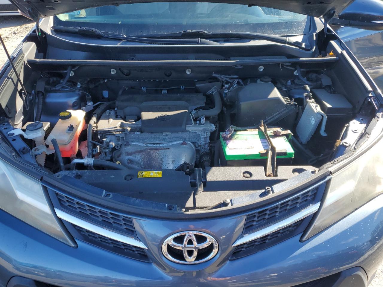 2013 Toyota RAV 4 - Image 12