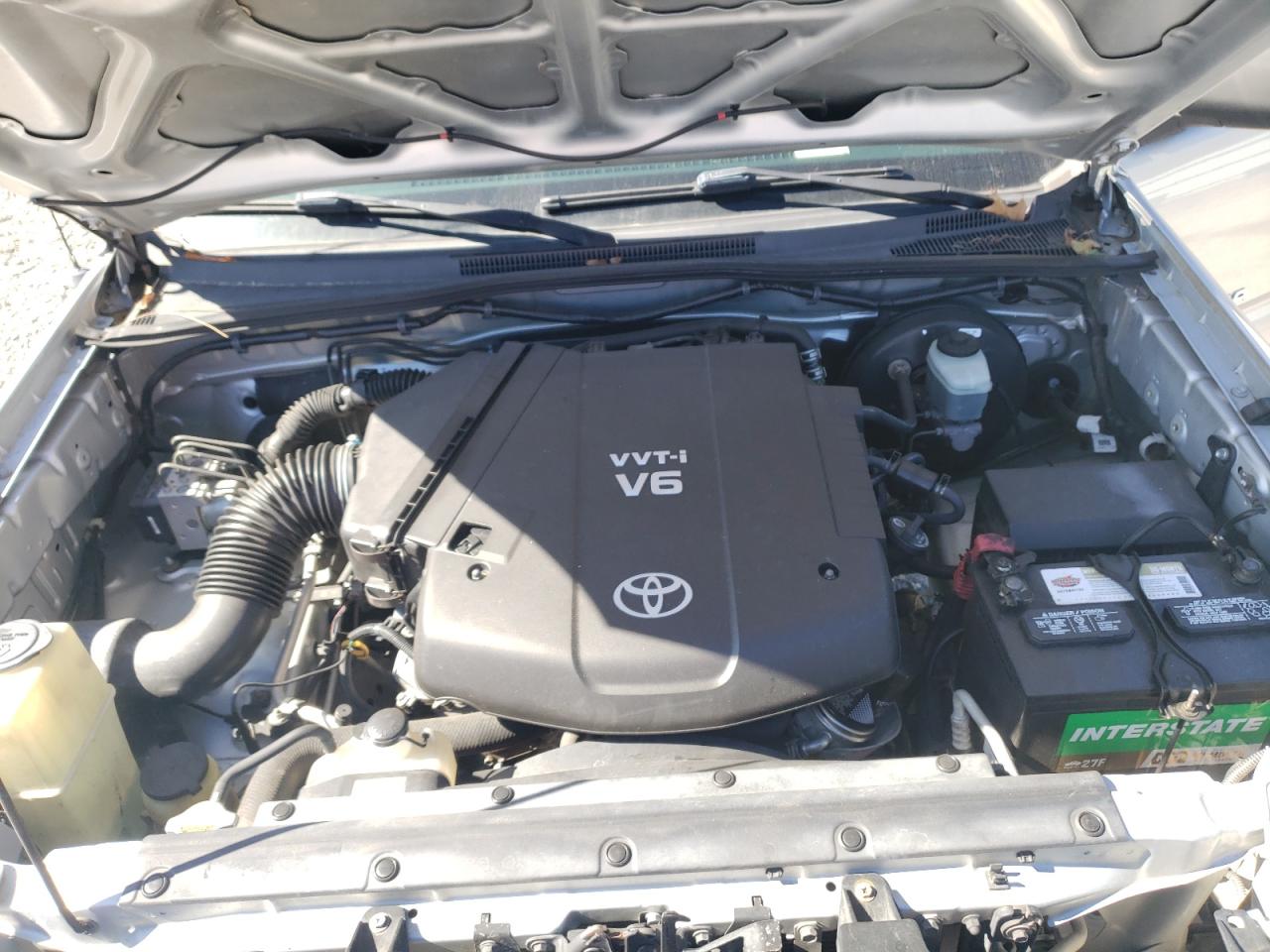 2006 Toyota Tacoma - Image 11