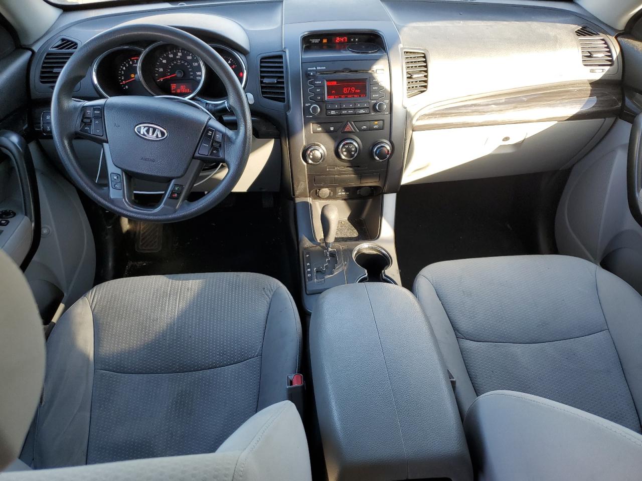 2013 Kia Sorento - Image 8