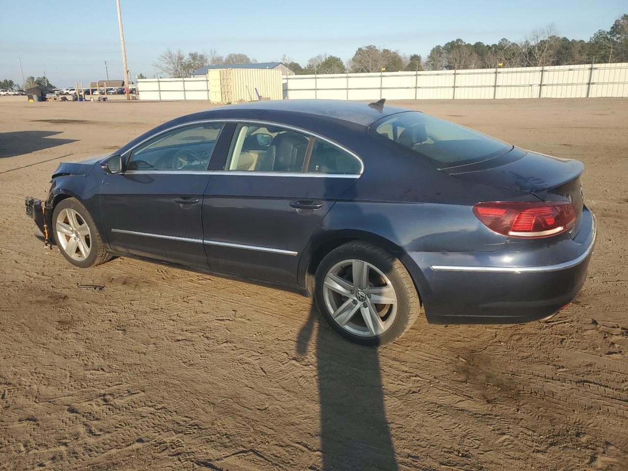 2013 Volkswagen Passat CC - Image 2