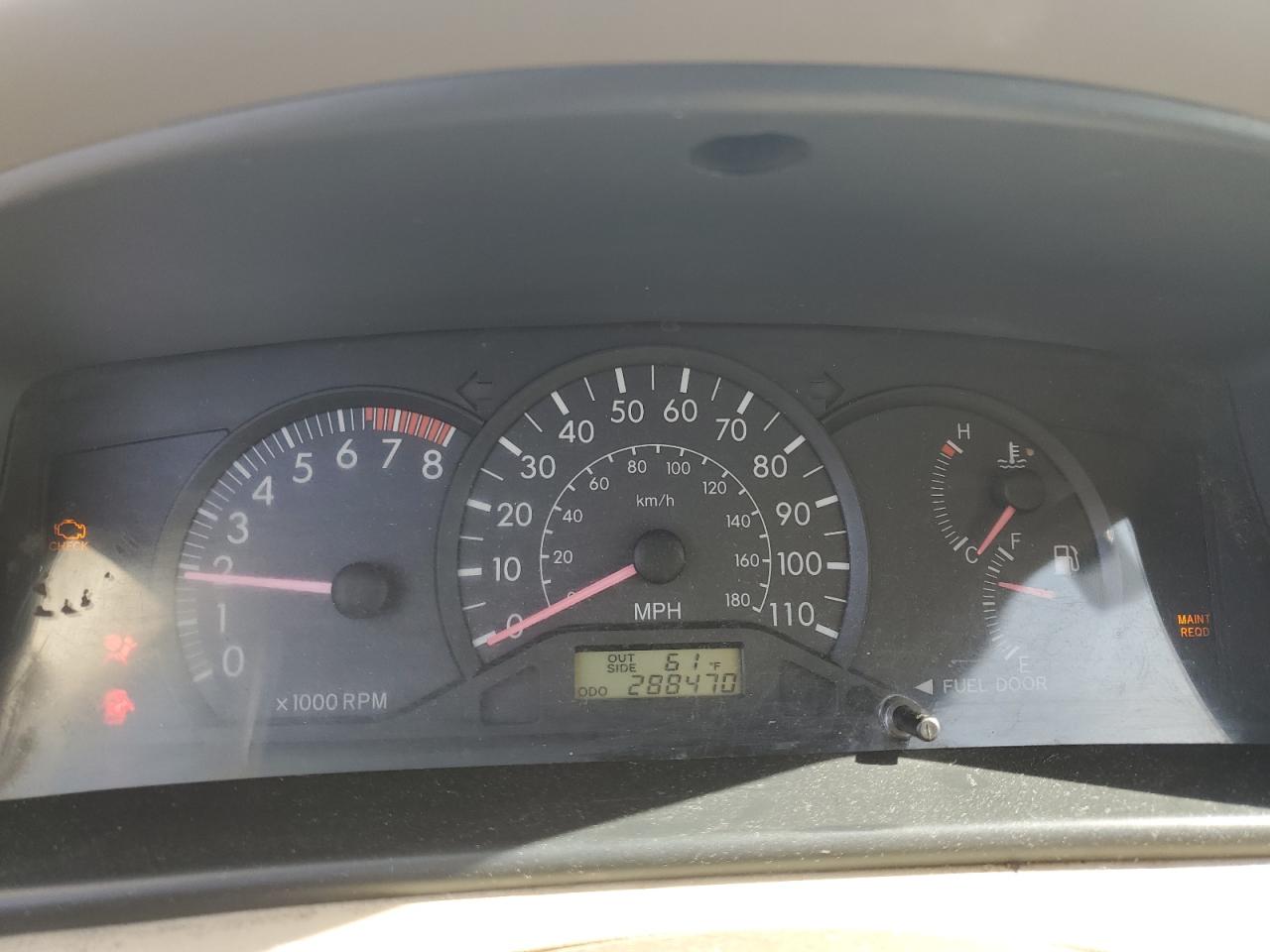 2005 Toyota Corolla - Image 9