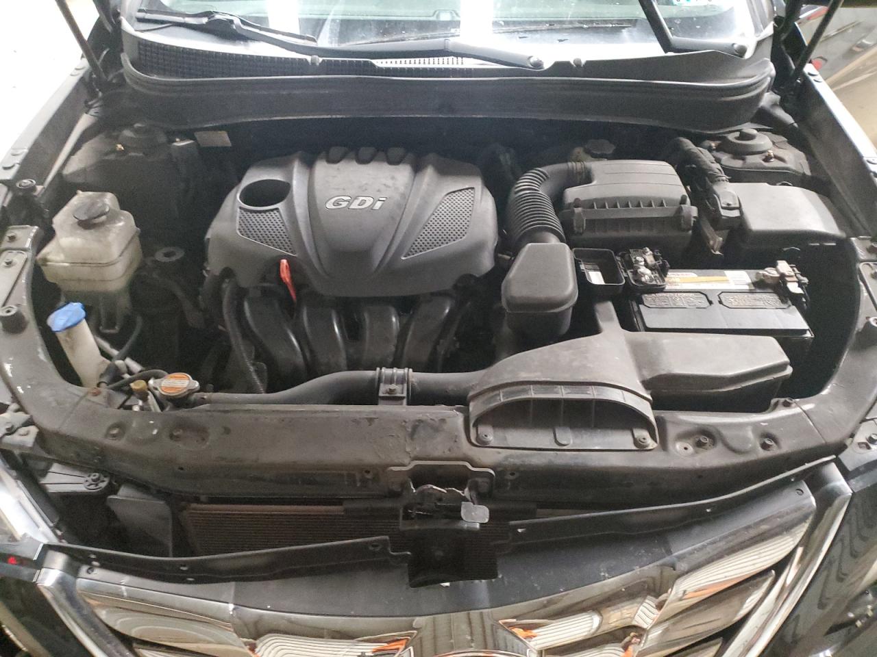 2011 Hyundai Sonata - Image 11