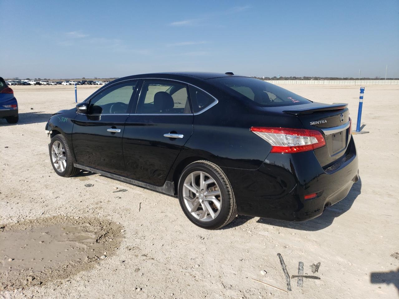2015 Nissan Sentra - Image 2