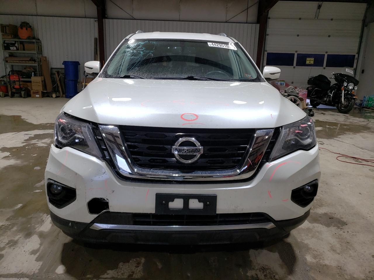 2018 Nissan Pathfinder - Image 5