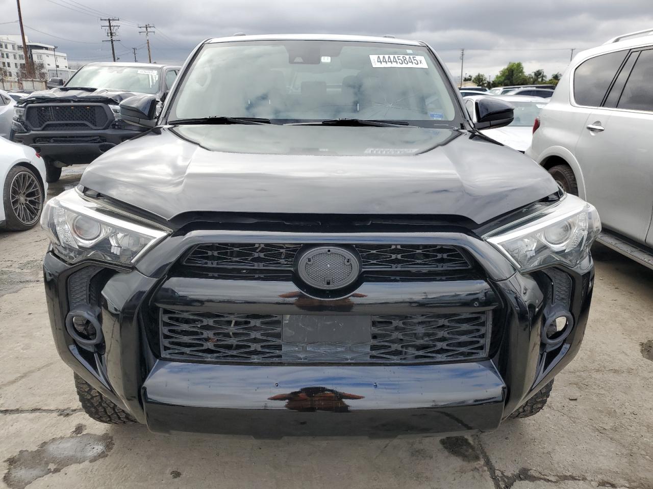 2021 Toyota 4Runner - Image 5