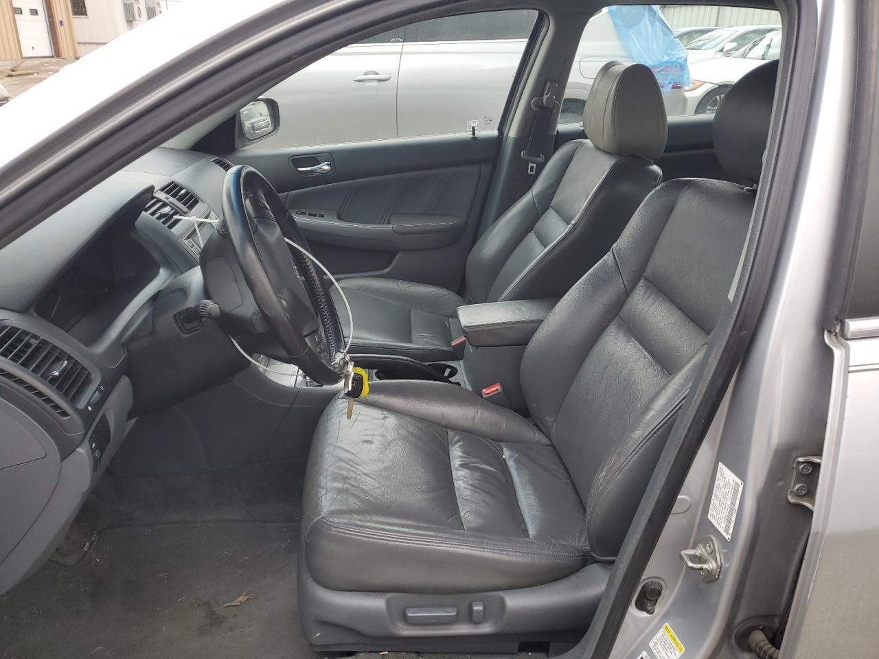 2007 Honda Accord - Image 7