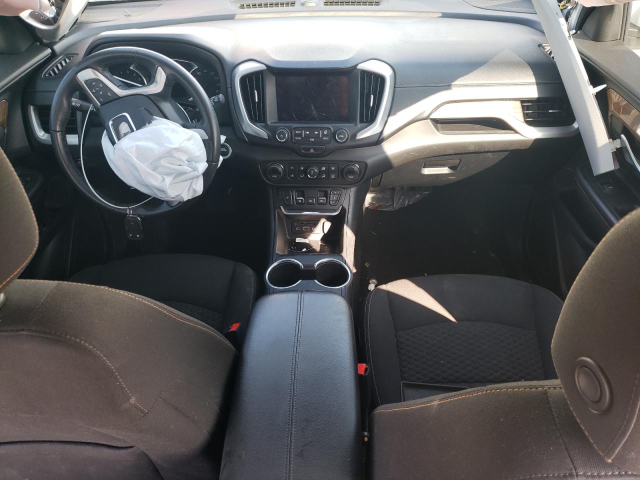 2018 GMC Terrain - Image 8