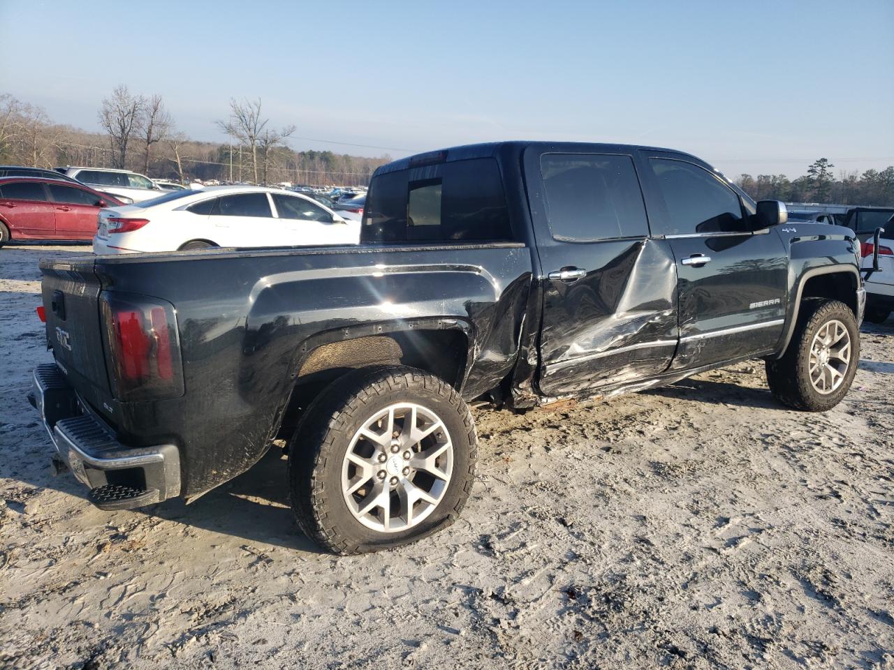 2018 GMC Sierra - Image 3