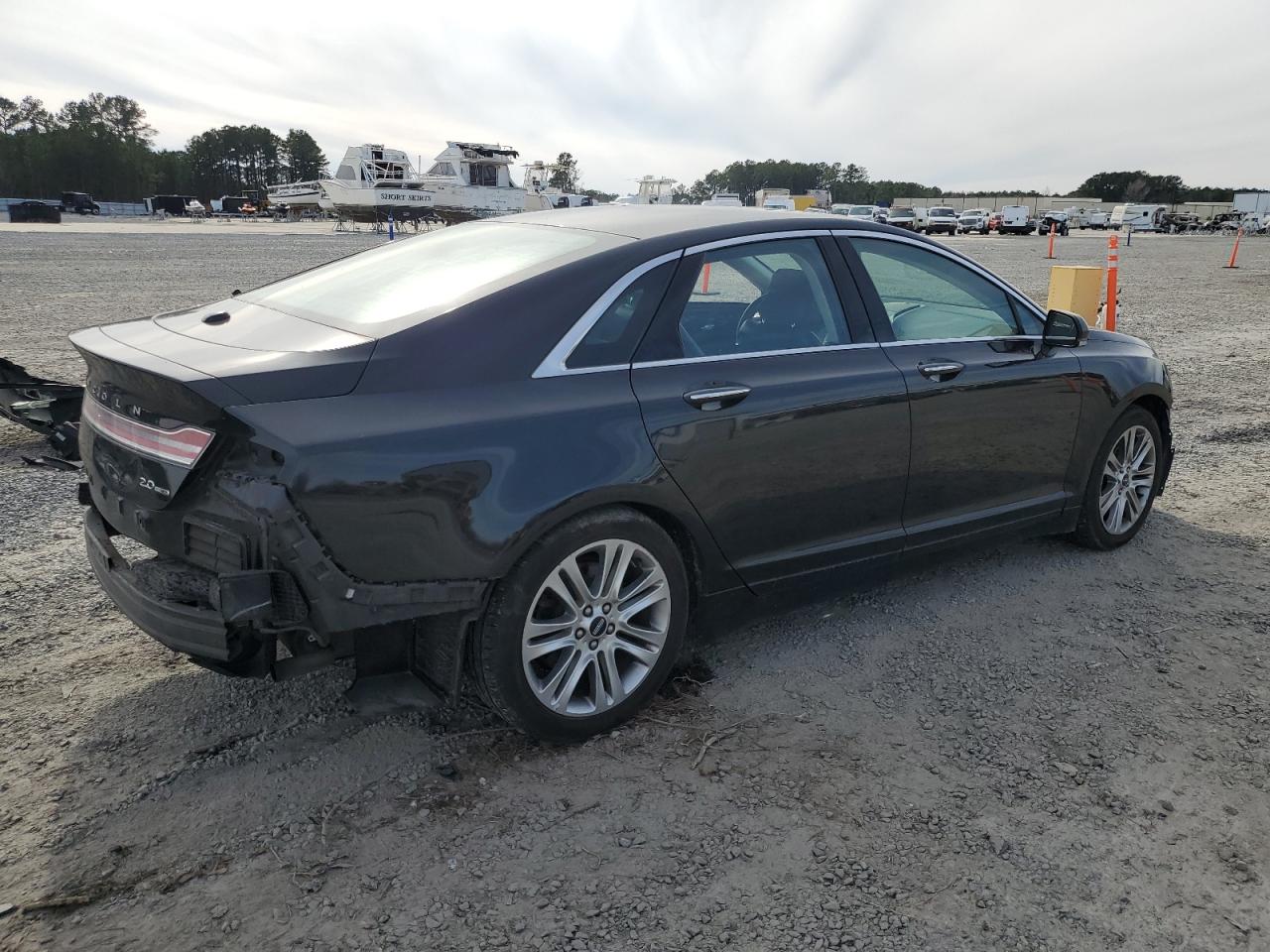 2015 Lincoln MKZ - Image 3