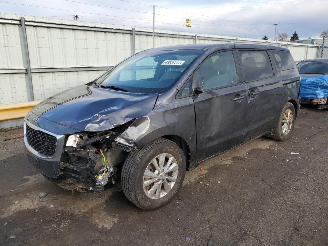 2016 Kia Sedona - Image 1