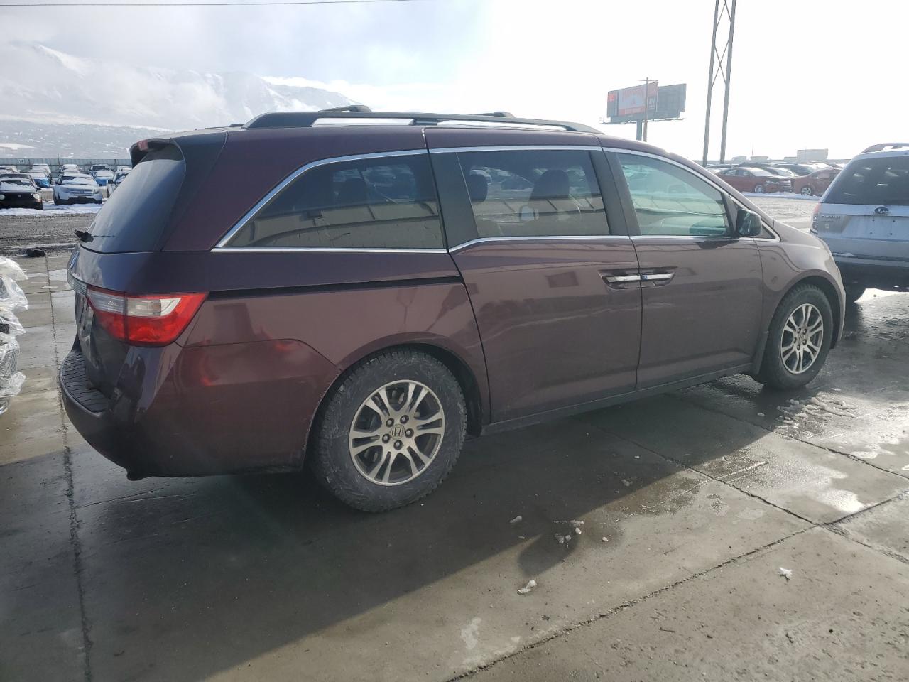 2013 Honda Odyssey - Image 3