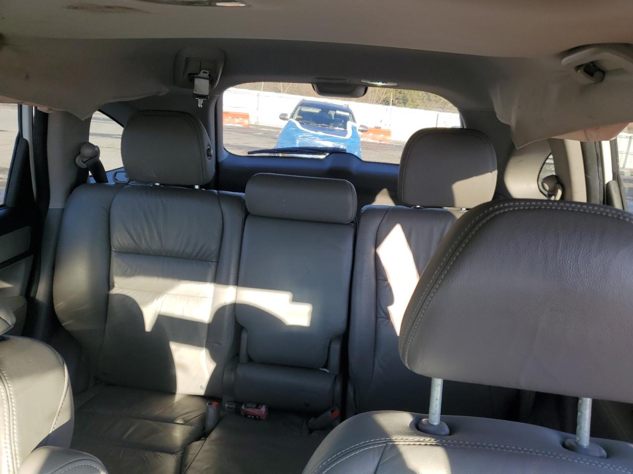 2010 Honda CR-V - Image 10