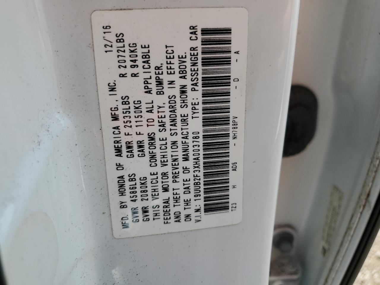 2017 Acura TLX - Image 12