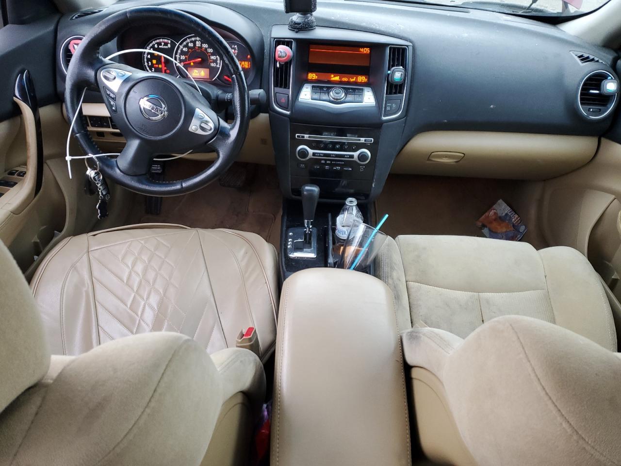 2010 Nissan Maxima - Image 8