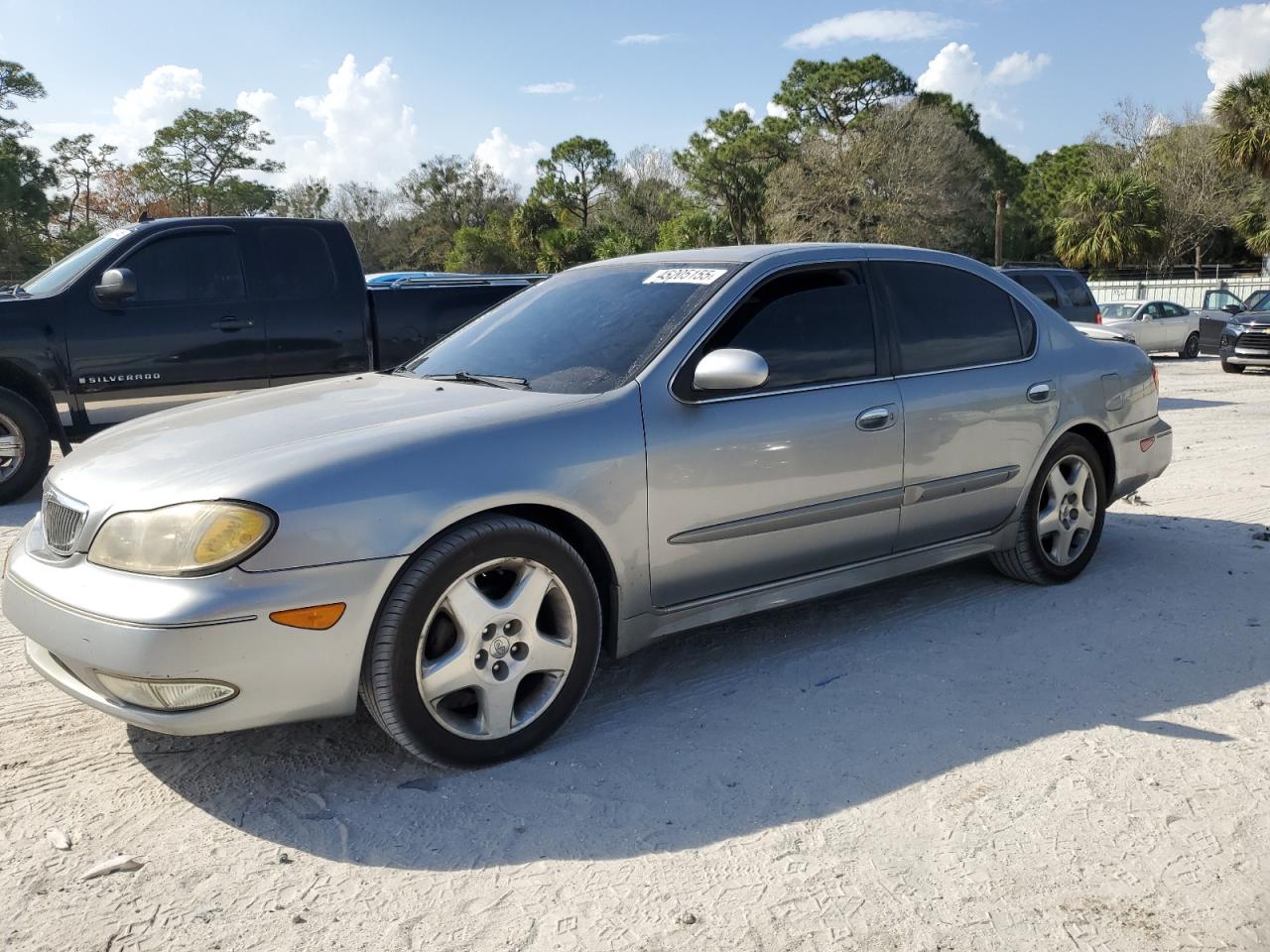 2000 Infiniti I - Image 1