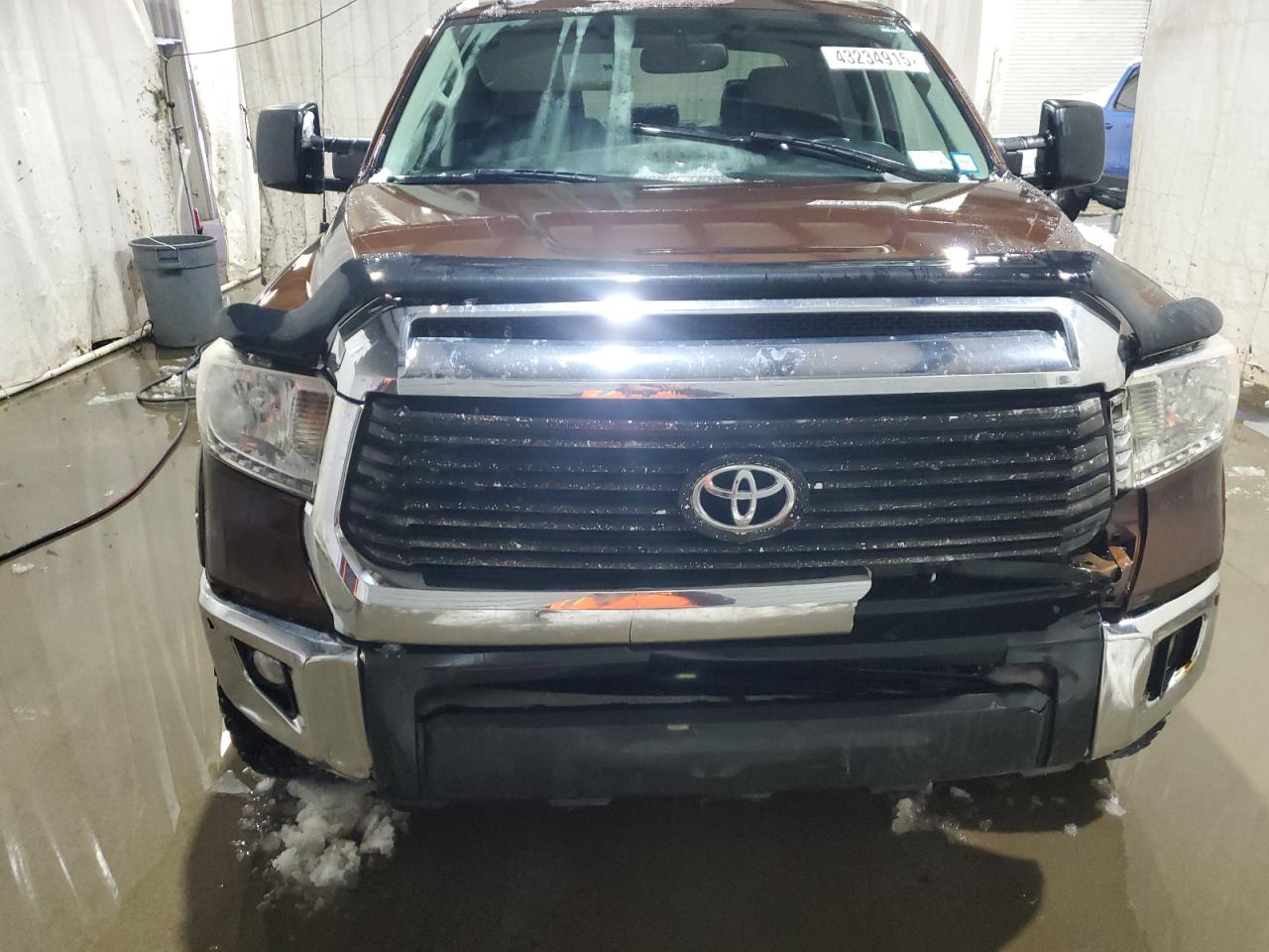 2014 Toyota Tundra - Image 5